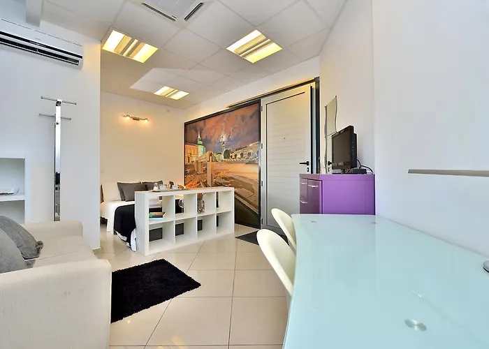 Che Gostinjska kuća